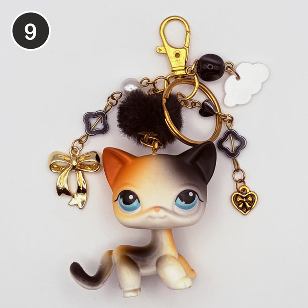 #9 Daydream Cat upcycled LPS keychain