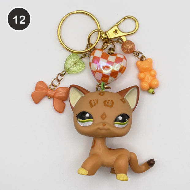 #12 Picnic Cat upcycled LPS keychain