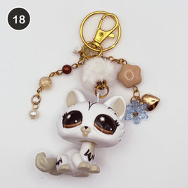 #18 Snowfall Cat upcycled LPS keychain