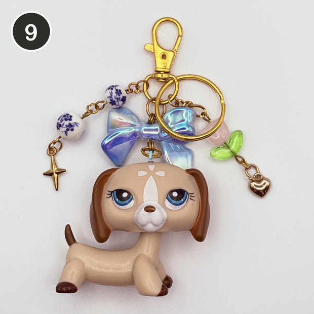 #9 Delft Dachshund upcycled LPS keychain
